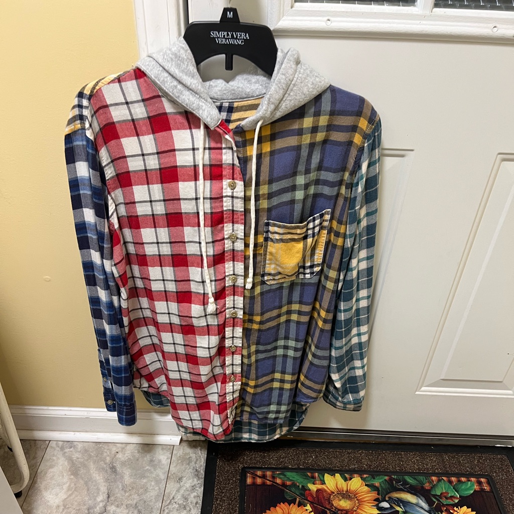 American Eagle Outfitters Red And Yellow Plaid Shirt